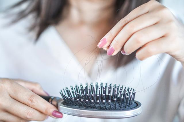 ？生姜到底要不要去皮？4类人要注意冰球突破“生姜不去皮吃错害自己”