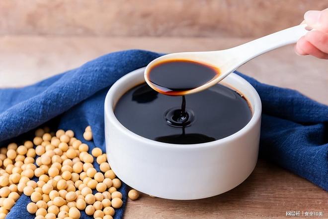 、蚝油到底啥区别？看完你就明白了冰球突破老抽、生抽、酱油、豉油(图5)