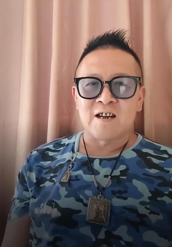 亡多日无人察觉已发臭王菲前经纪人悼念冰球突破游戏网站台湾男星陈光前家中死(图3)